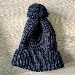Primemark Atmosphere Pom Pom Beanie